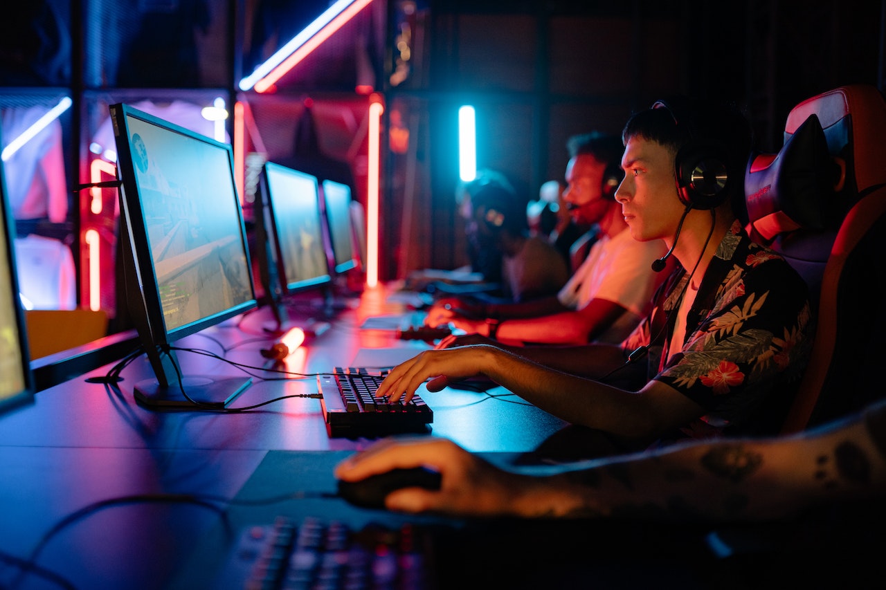 E-sports Players